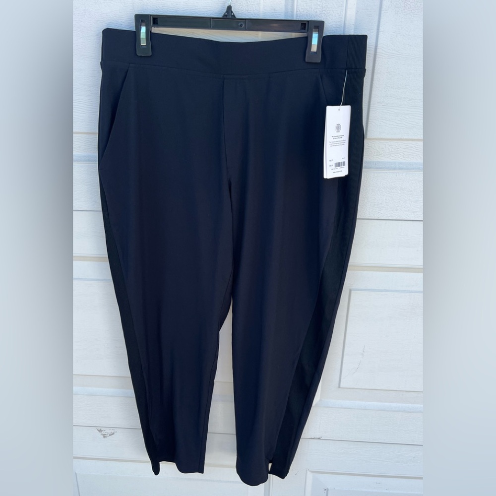 Women's Athleta brooklyn ankle pants black 14P NWT